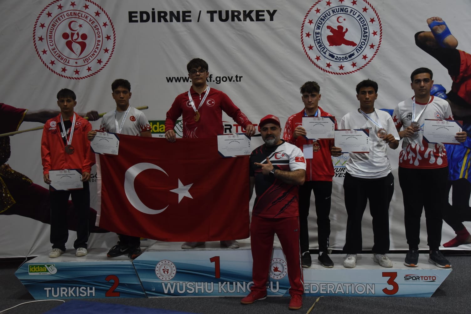 MALATYALI SPORCULAR BALKAN ŞAMPİYONASINDA DERECELER İLE DÖNDÜLER.